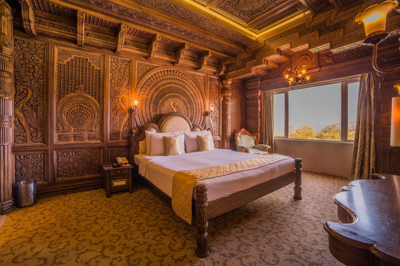 Ramoji Film City- Sitara Luxury Hotel Pedda Ambarpet Ngoại thất bức ảnh