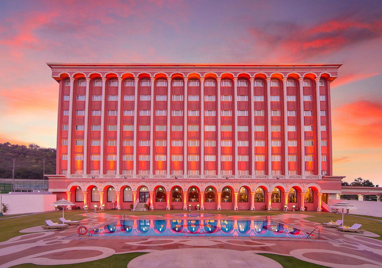 Ramoji Film City- Sitara Luxury Hotel Pedda Ambarpet Ngoại thất bức ảnh