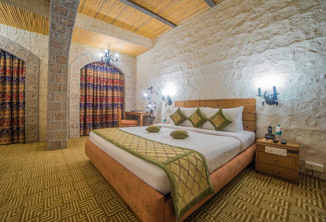 Ramoji Film City- Sitara Luxury Hotel Pedda Ambarpet Ngoại thất bức ảnh