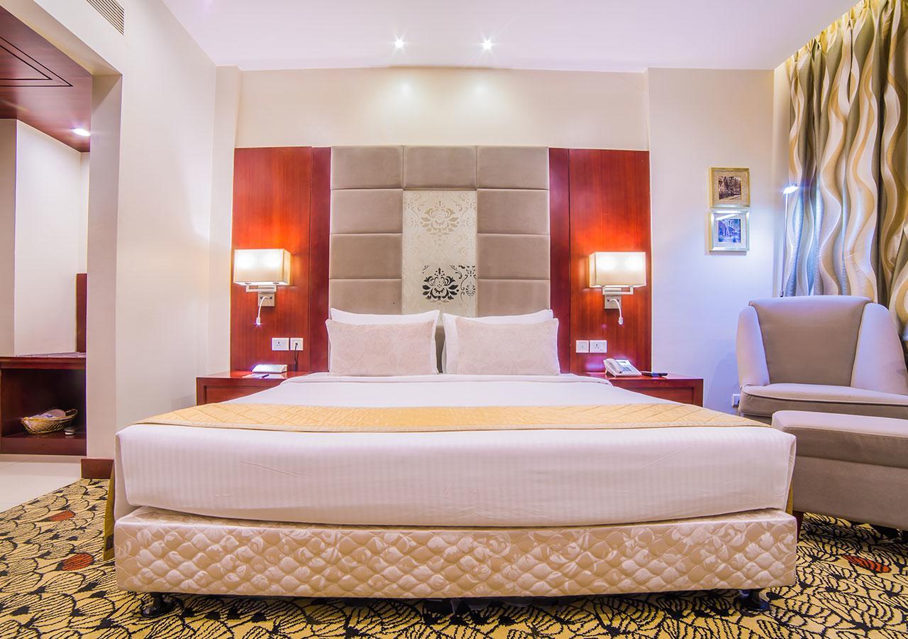 Ramoji Film City- Sitara Luxury Hotel Pedda Ambarpet Ngoại thất bức ảnh